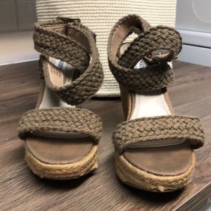Steve Madden Khaki Espadrilles